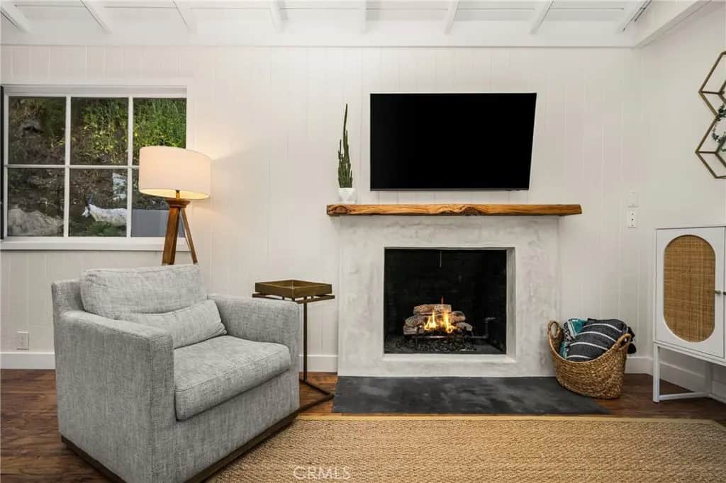 275 Woodland Drive, Laguna Beach, CA — listing photo 1
