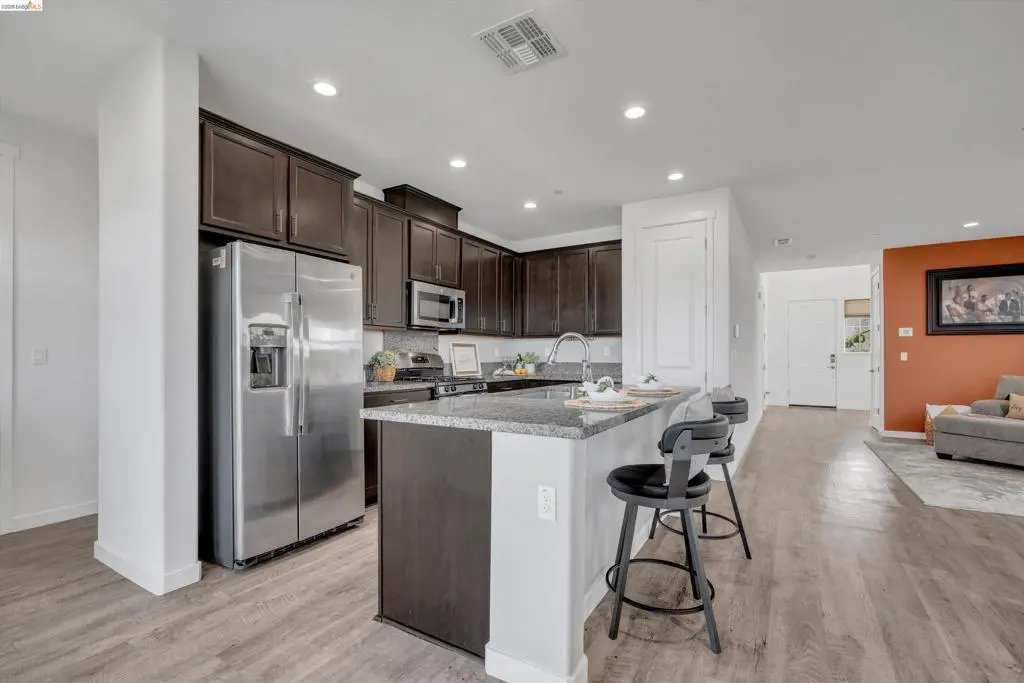 2754 Lily Ct, Antioch, CA — listing photo 1