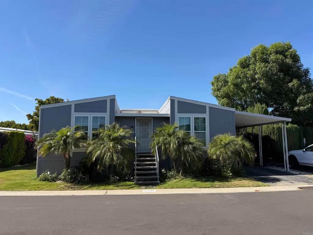21205 Blue Curl Way, Canyon Country, CA — listing photo 1