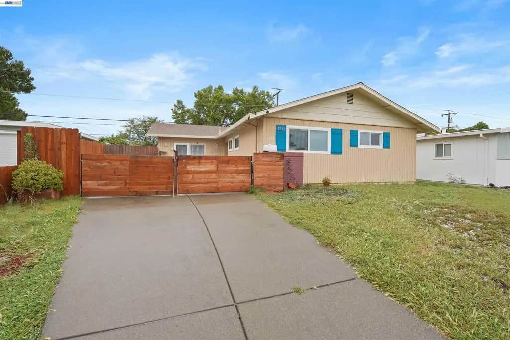 1712 Utah St, Fairfield, CA — listing photo 1