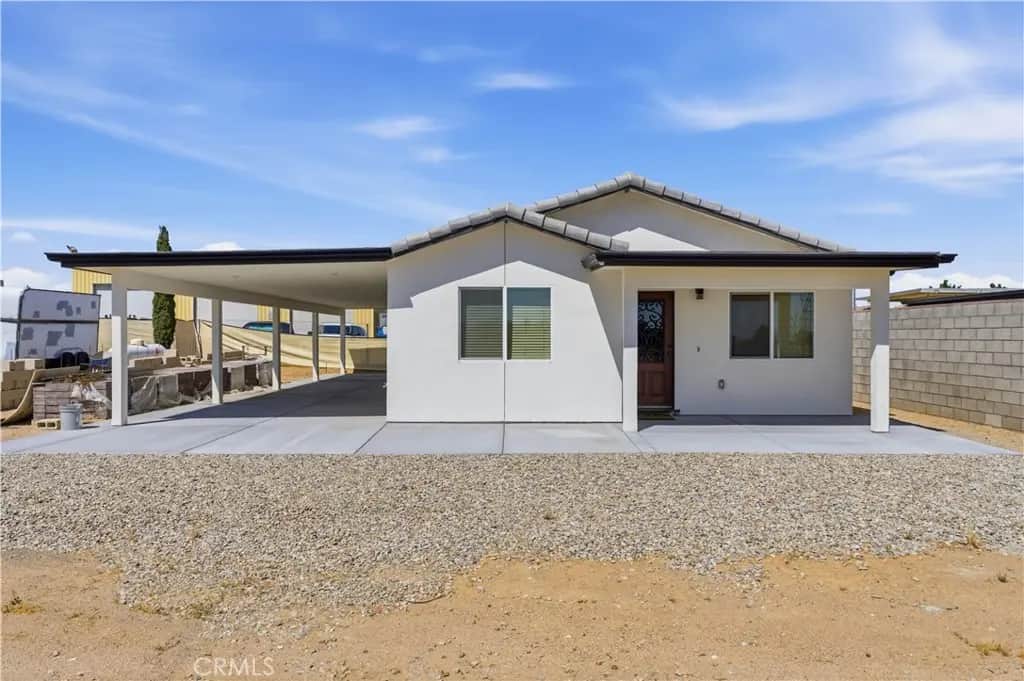 12415 Sycamore Street 3, Victorville, CA — listing photo 1