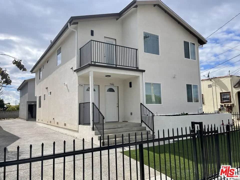 706 W 50th Street, Los Angeles, CA — listing photo 1
