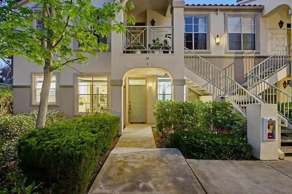3606 Bernwood Pl 9, San Diego, CA — listing photo 1