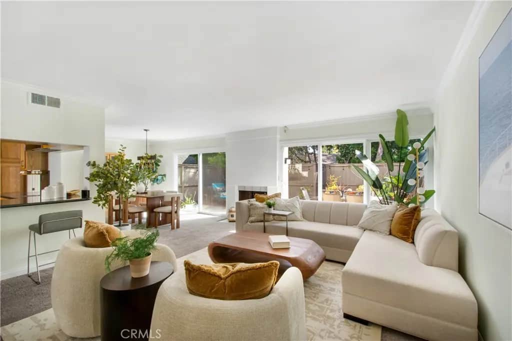 7246 Seashark, Huntington Beach, CA — listing photo 1
