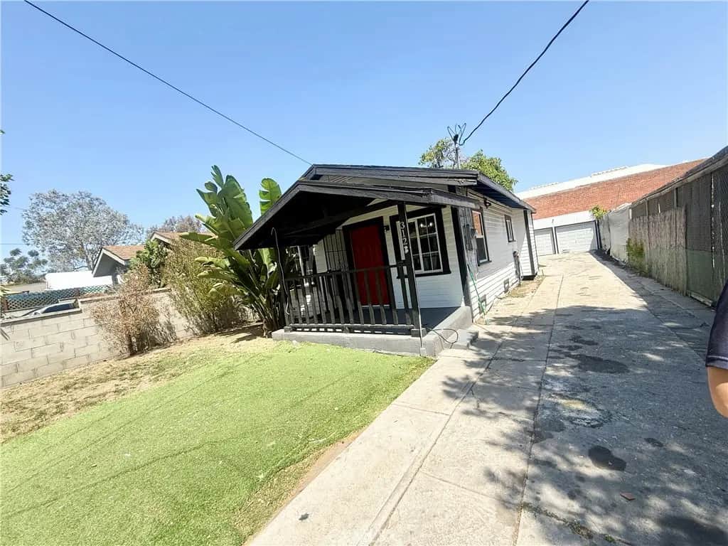 3123 W 67th, Los Angeles, CA — listing photo 1