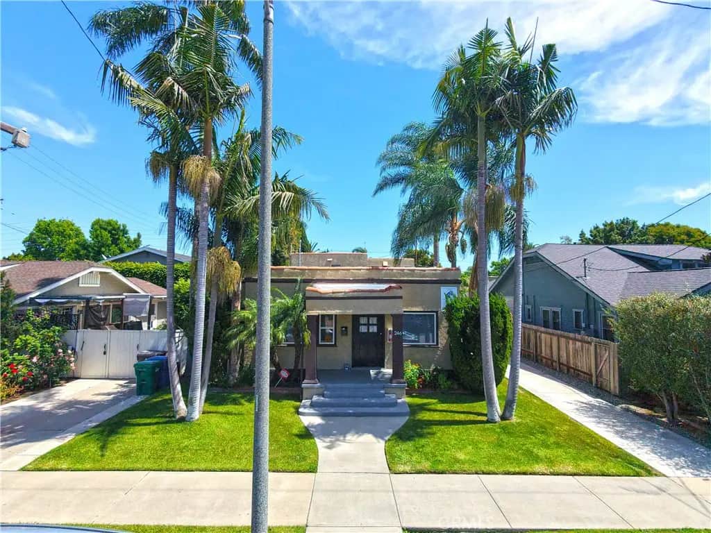 246 Newport, Long Beach, CA — listing photo 1
