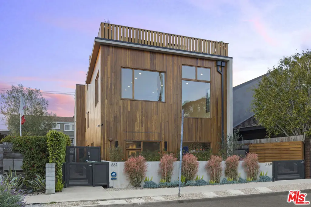 661 Broadway Street, Venice, CA — listing photo 1