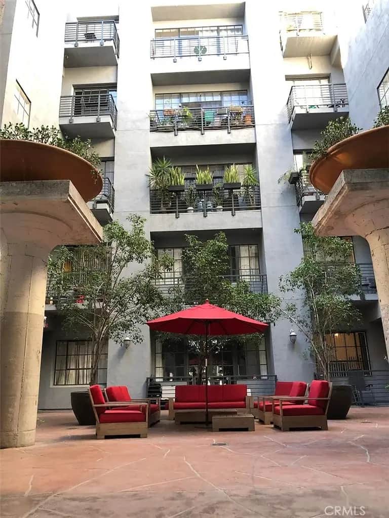 420 S San Pedro 306, Los Angeles, CA — listing photo 1