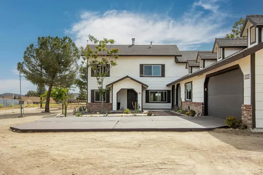 5523 Tom Mix Road, Pioneertown, CA — listing photo 1