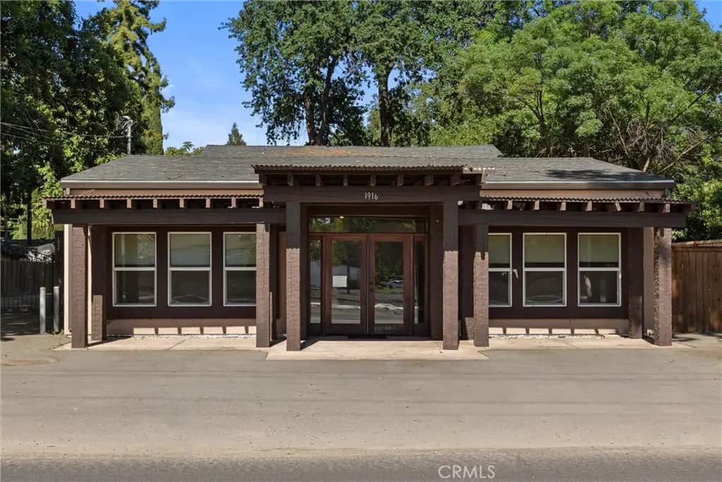1914 Oleander, Chico, CA — listing photo 1
