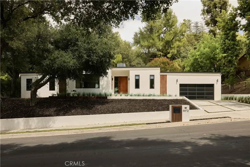 4472 Louise Avenue, Encino, CA — listing photo 1