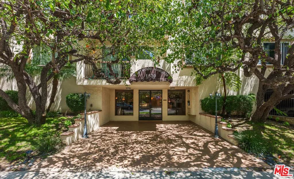 1520 Camden Avenue 105, Los Angeles, CA — listing photo 1