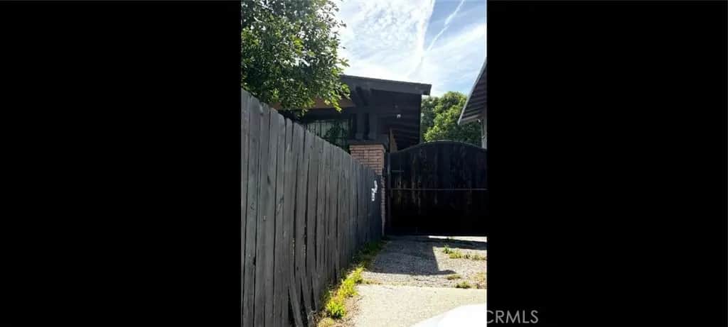 2510 Crenshaw Boulevard, Los Angeles, CA — listing photo 1