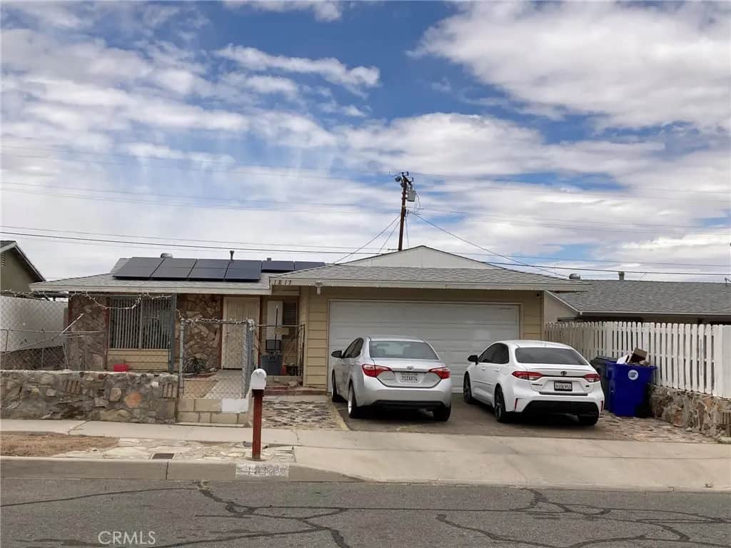 1817 Calico Drive, Barstow, CA — listing photo 1