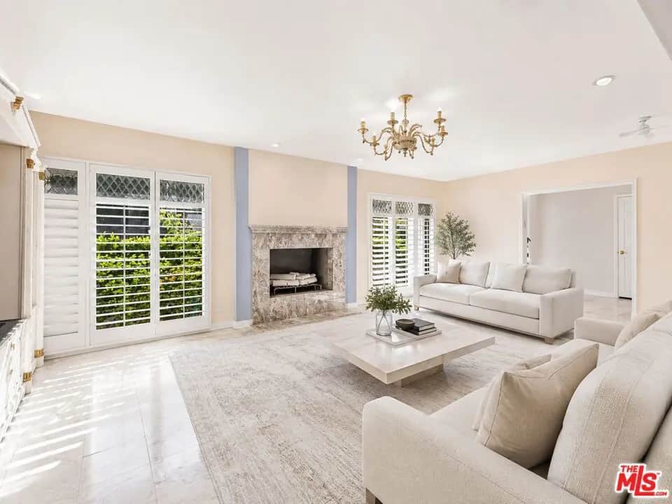 1118 Roscomare Road, Los Angeles, CA — listing photo 1