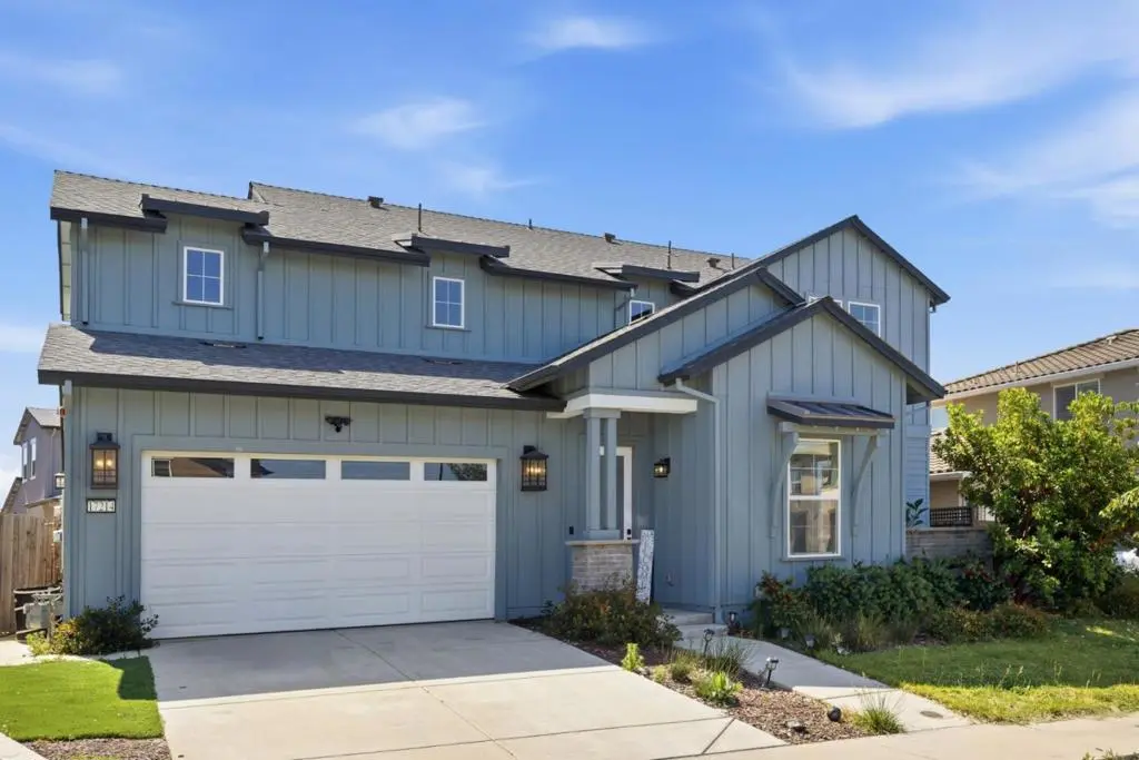 17214 Bowling Court, Lathrop, CA — listing photo 1