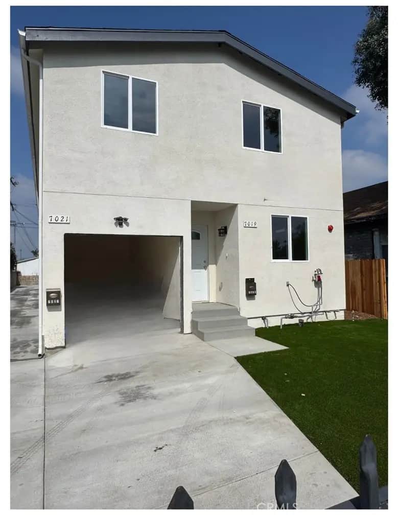 7019 Estrella, Los Angeles, CA — listing photo 1