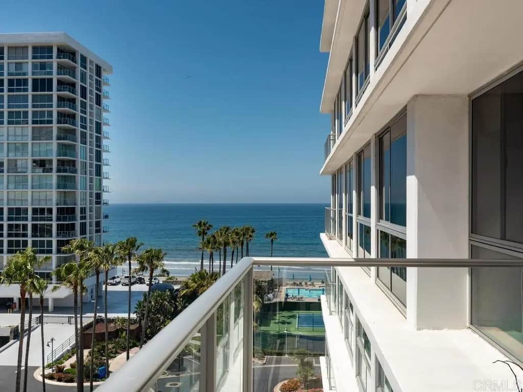 1810 Avenida Del Mundo 609, Coronado, CA — listing photo 1