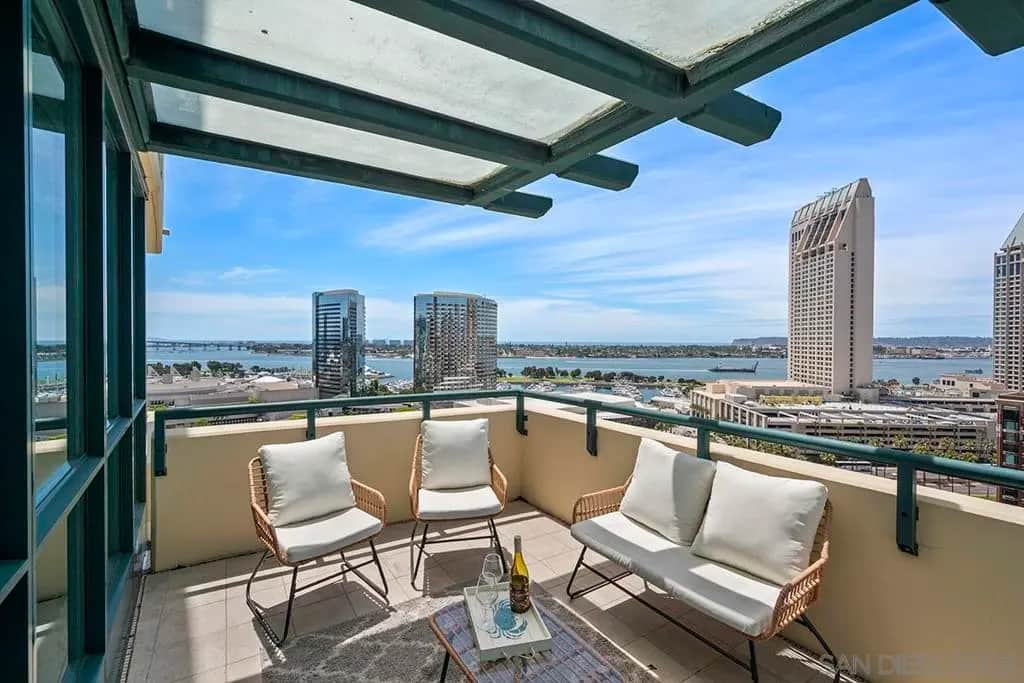 555 Front Street 1803, San Diego, CA — listing photo 1