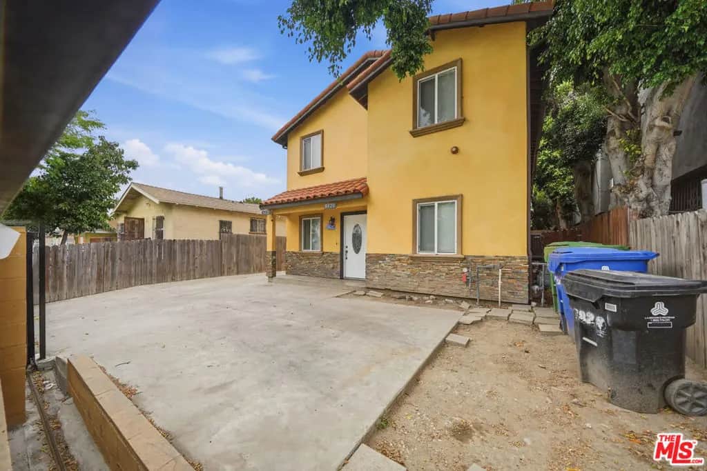 8822 Orchard Avenue, Los Angeles, CA — listing photo 1