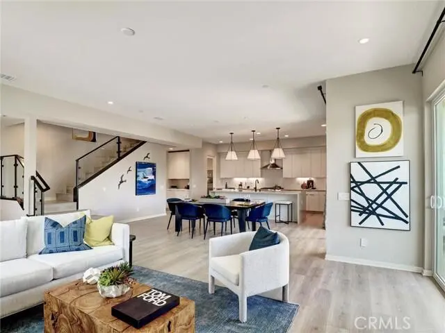 706 Obsidian Loop E, Palm Springs, CA — listing photo 1