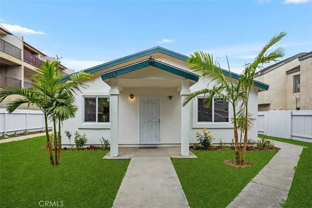 1009 N N Parton, Santa Ana, CA — listing photo 1