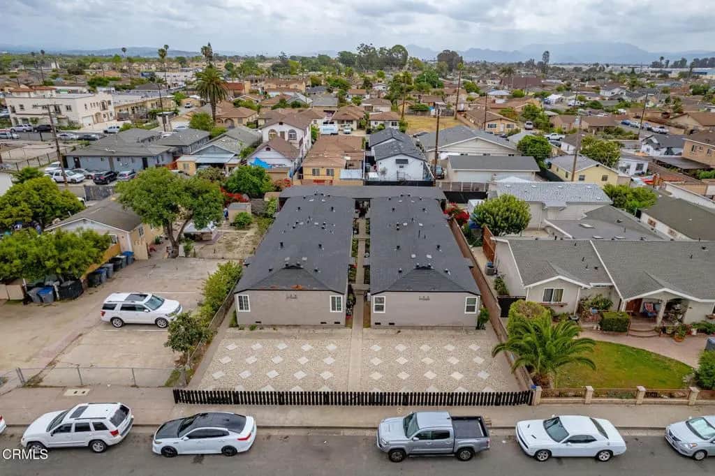 136 N Garfield Avenue, Oxnard, CA — listing photo 1