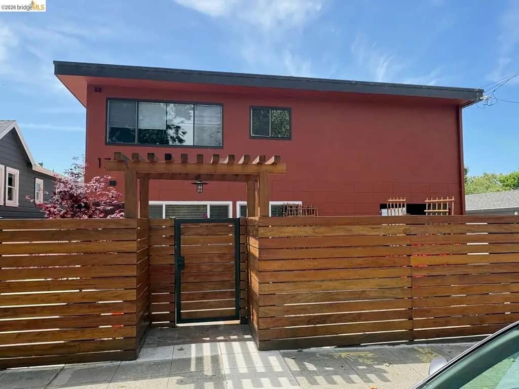 1728 7th ST F, Berkeley, CA — listing photo 1