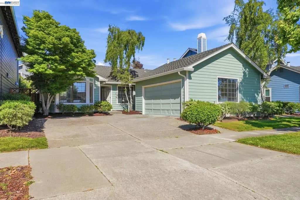 29 Captains Dr, Alameda, CA — listing photo 1