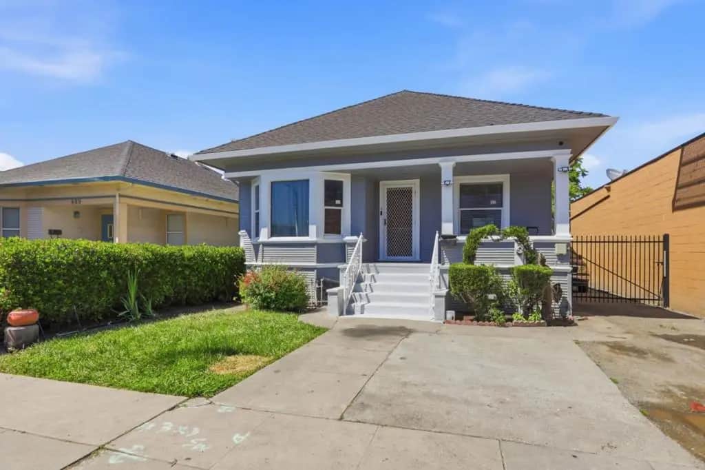 879 W San Carlos Street, San Jose, CA — listing photo 1