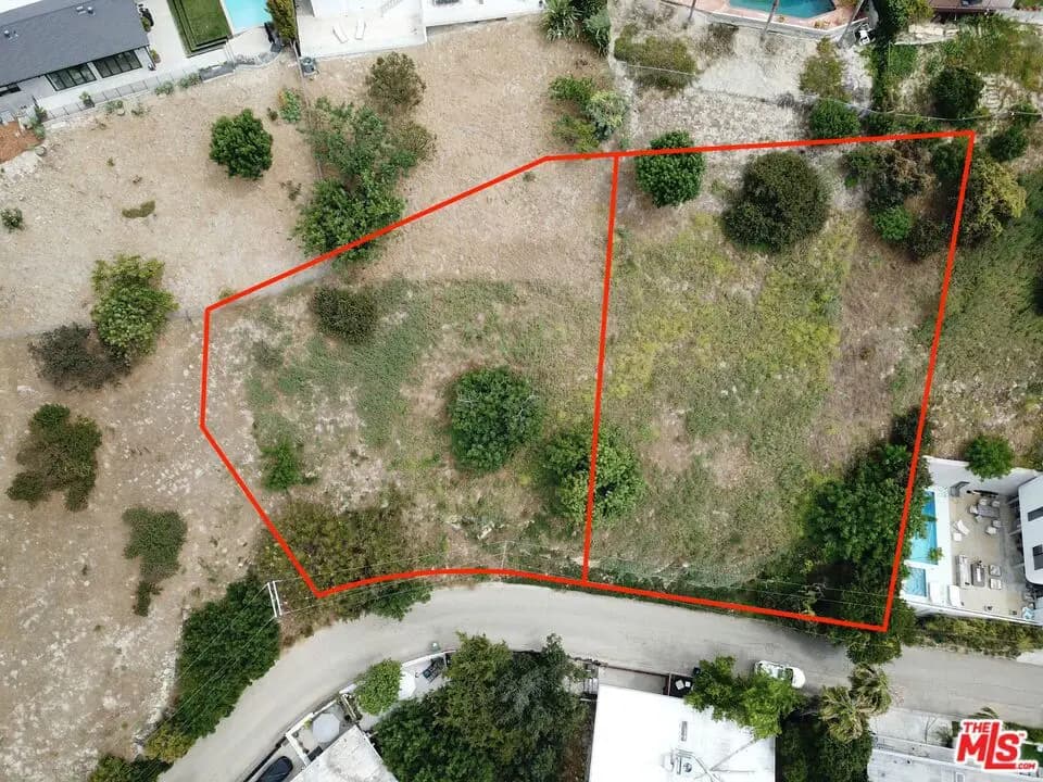 3734 N Oakfield Drive, Sherman Oaks, CA — listing photo 1