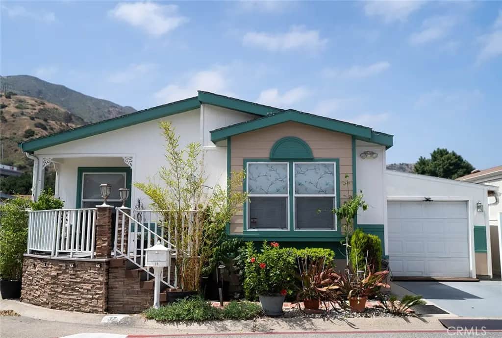 4901 Green River #37, Corona, CA — listing photo 1