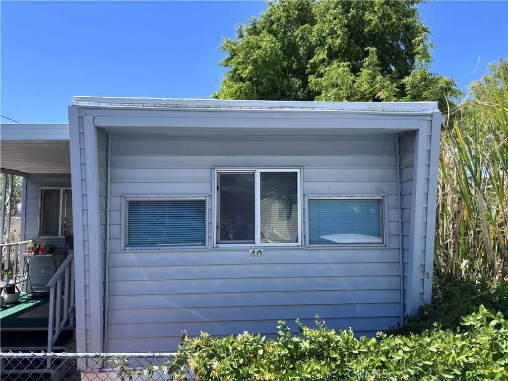 37311 47th E 40, Palmdale, CA — listing photo 1