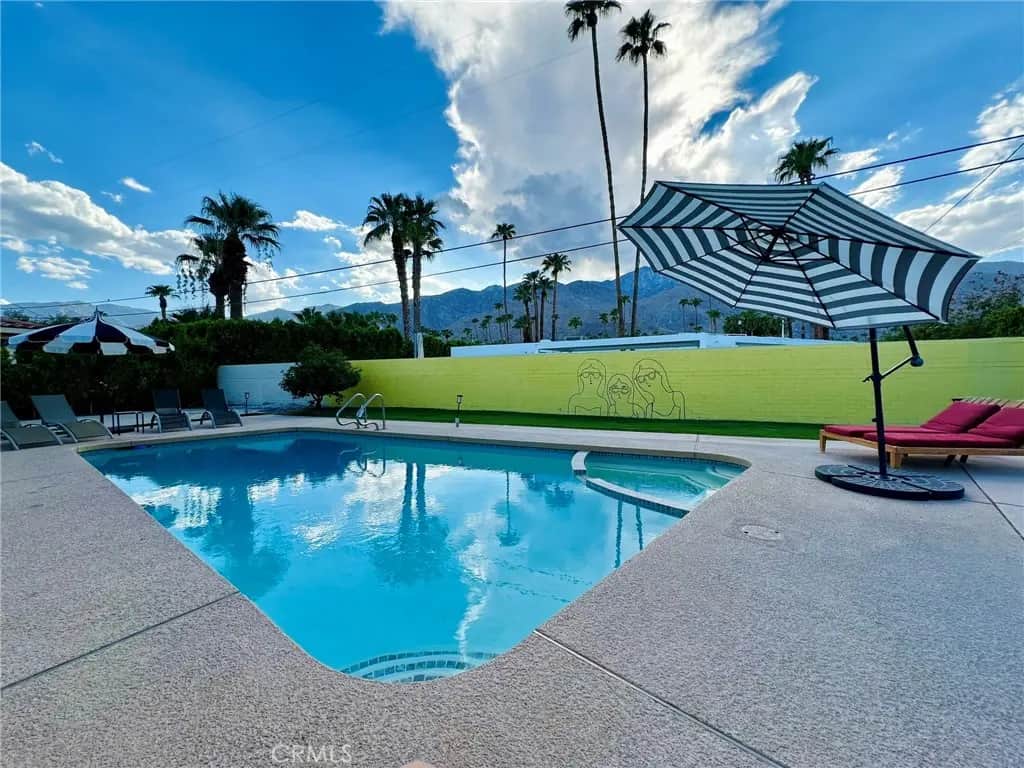 1331 S Sunrise Way, Palm Springs, CA — listing photo 1