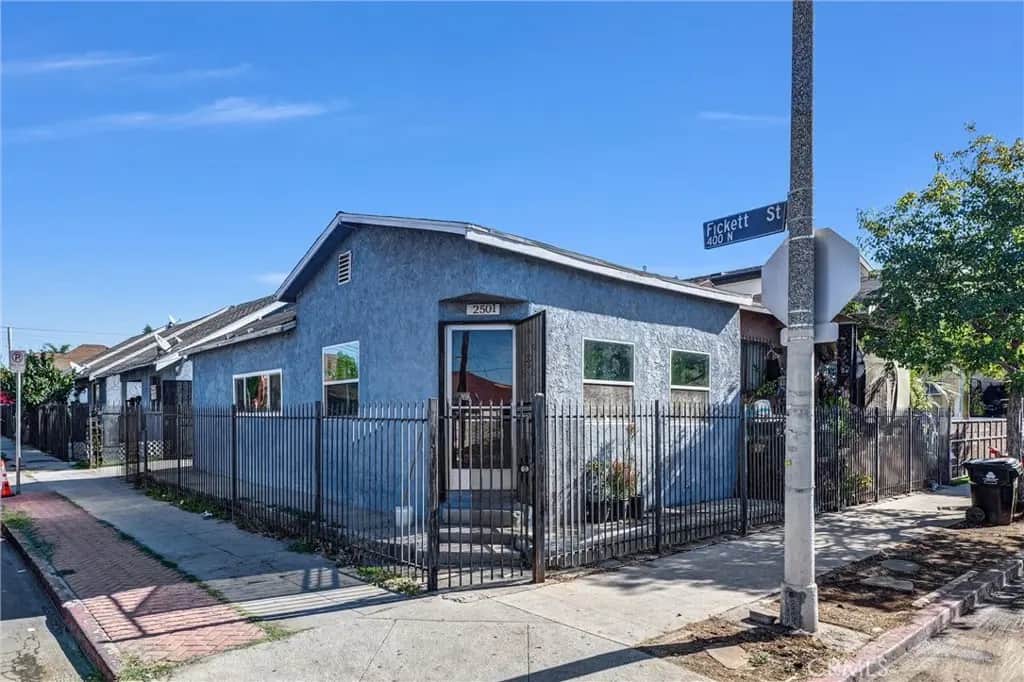 2503 Cincinnati, Los Angeles, CA — listing photo 1