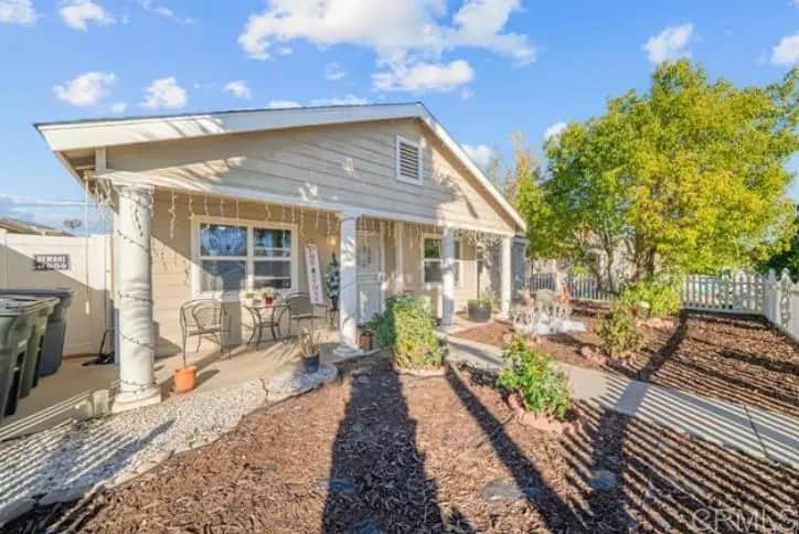 154 E 11th Street, Perris, CA — listing photo 1