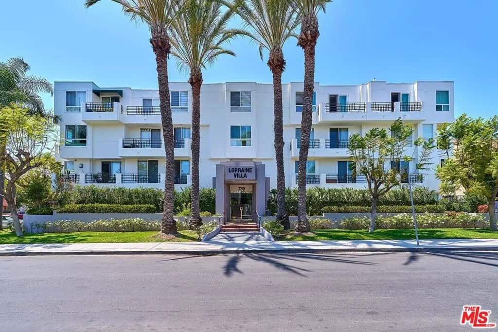739 Lorraine Boulevard 103, Los Angeles, CA — listing photo 1