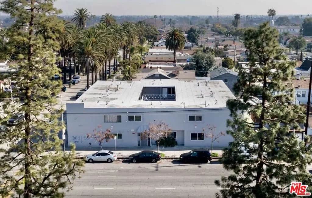 10500 S Vermont Avenue, Los Angeles, CA — listing photo 1