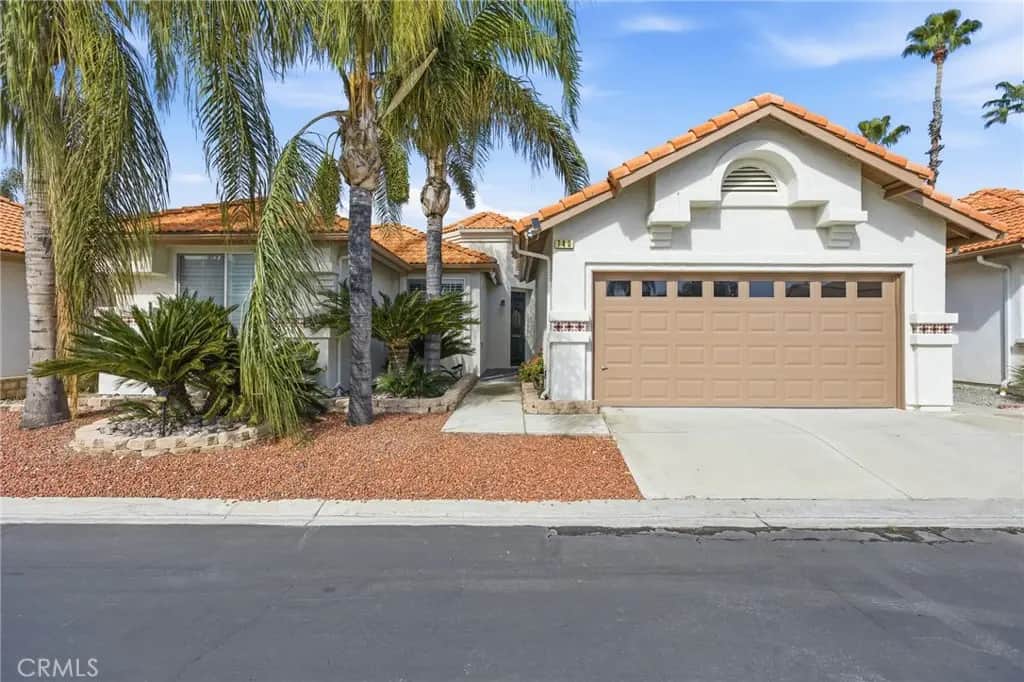 740 Bahama, Hemet, CA — listing photo 1