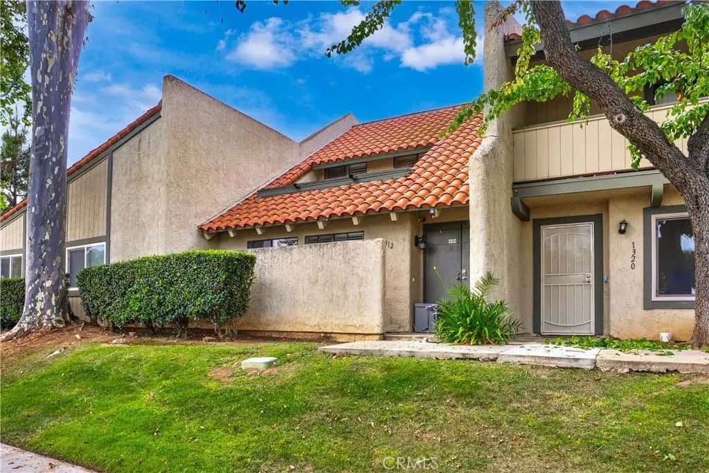 1312 Camelot, Corona, CA — listing photo 1