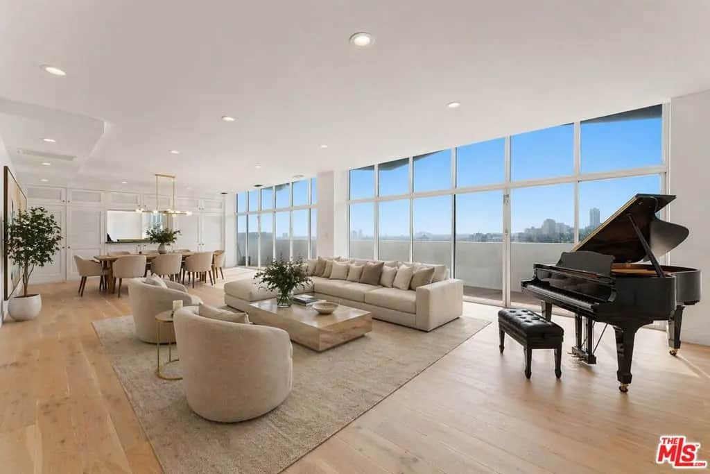 1155 N La Cienega Boulevard PH1, West Hollywood, CA — listing photo 1