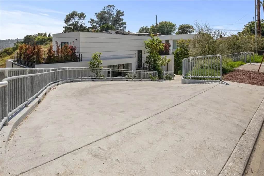 1479 Highgate, Los Angeles, CA — listing photo 1