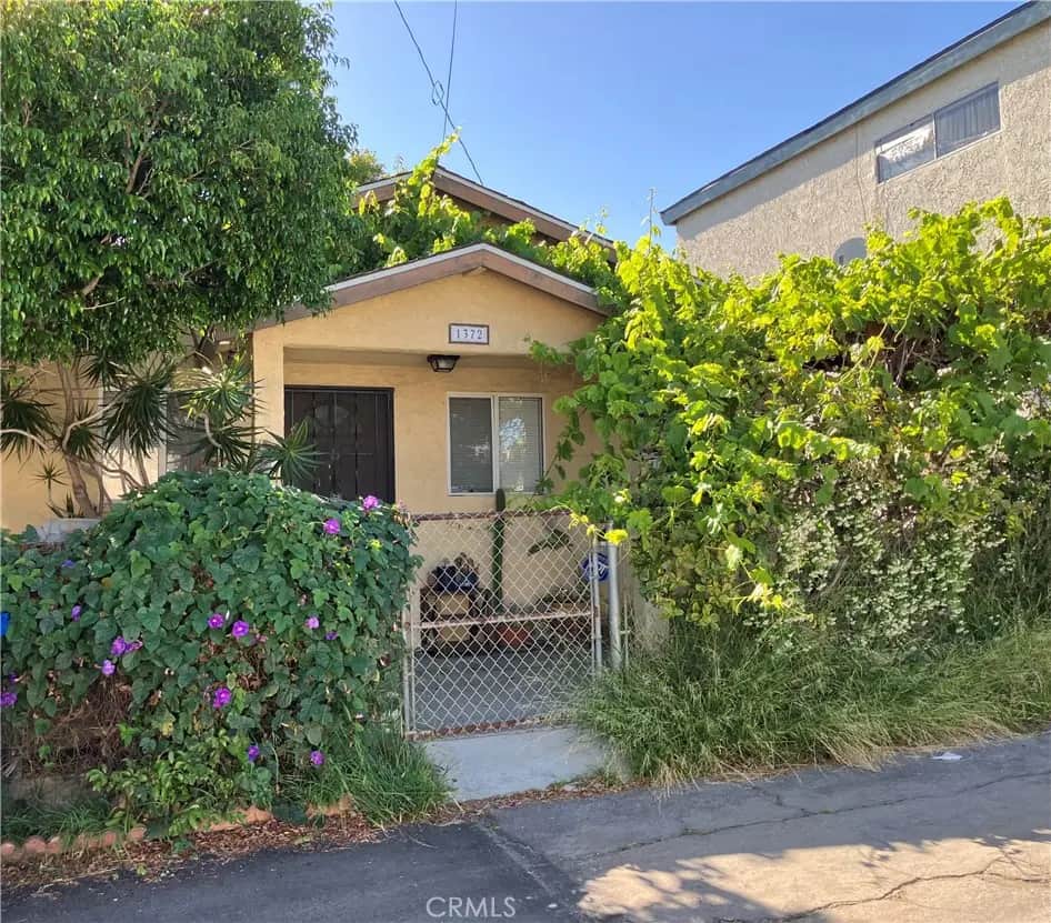 1372 Grand Avenue, Long Beach, CA — listing photo 1