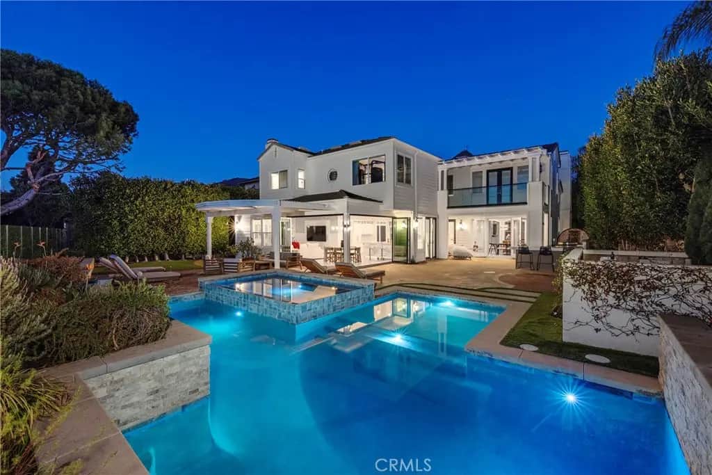 19531 Peninsula, Huntington Beach, CA — listing photo 1
