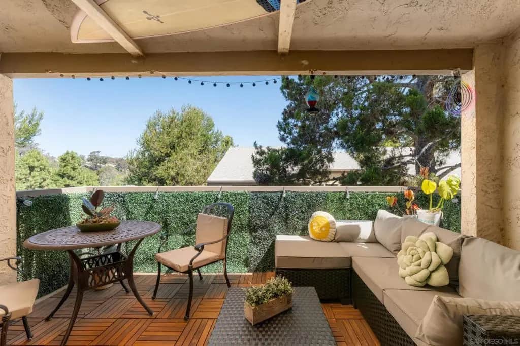 8524 Via Mallorca C, La Jolla, CA — listing photo 1