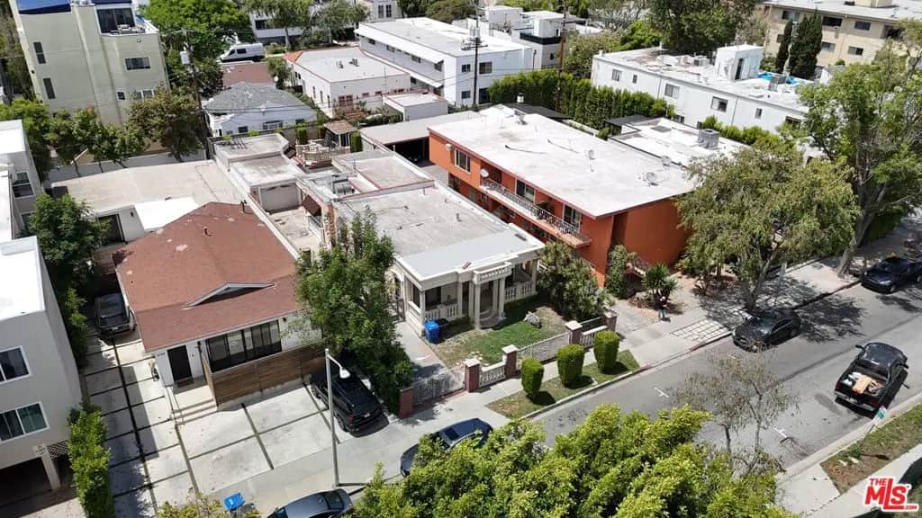 621 Westbourne Drive, West Hollywood, CA — listing photo 1