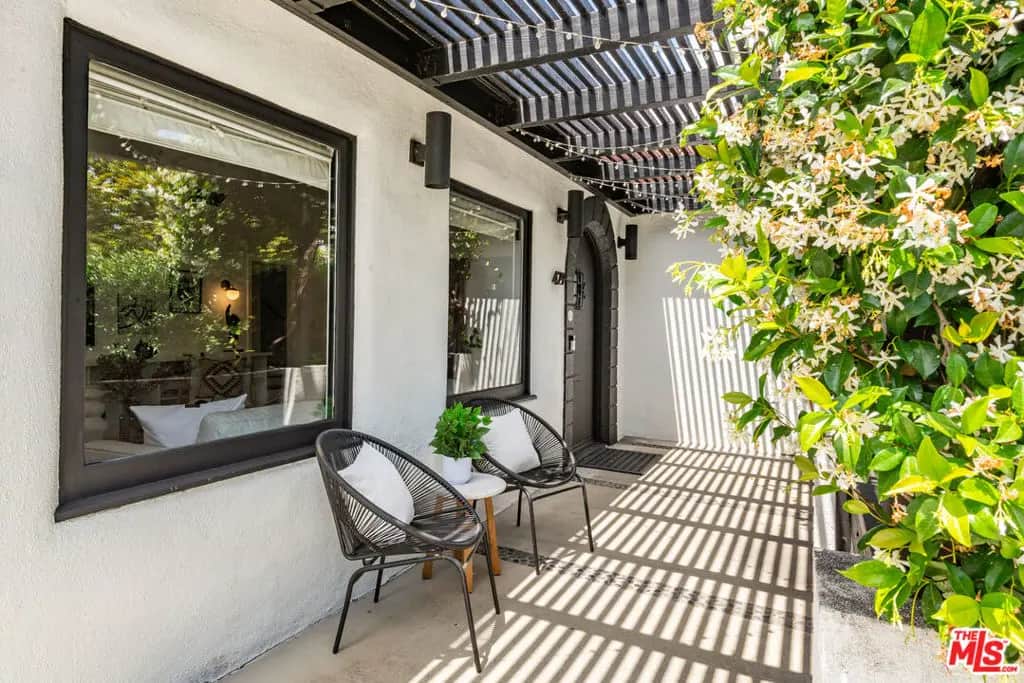 429 N Arden Boulevard, Los Angeles, CA — listing photo 1