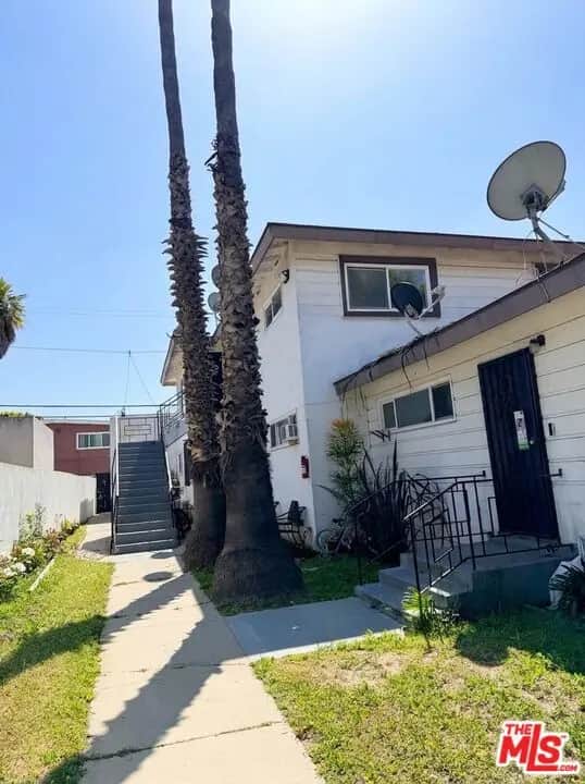 10218 Darby Avenue 3, Inglewood, CA — listing photo 1
