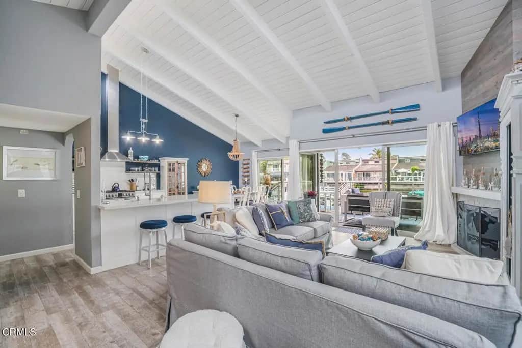 4624 Falkirk, Oxnard, CA — listing photo 1