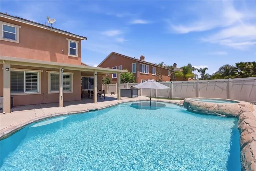 27708 Carlton Oaks Street, Murrieta, CA — listing photo 1